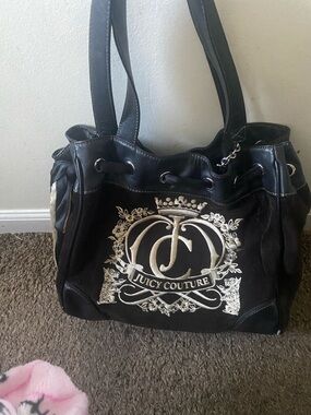 Vintage 2000s Scottie daydreamer juicy couture bag